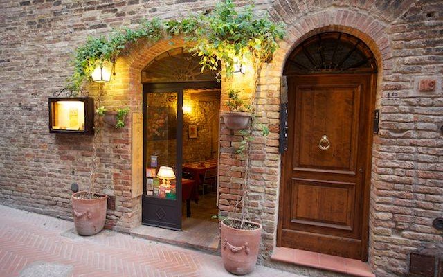 Ristorante-Cum-Quibus-San-Gimignano